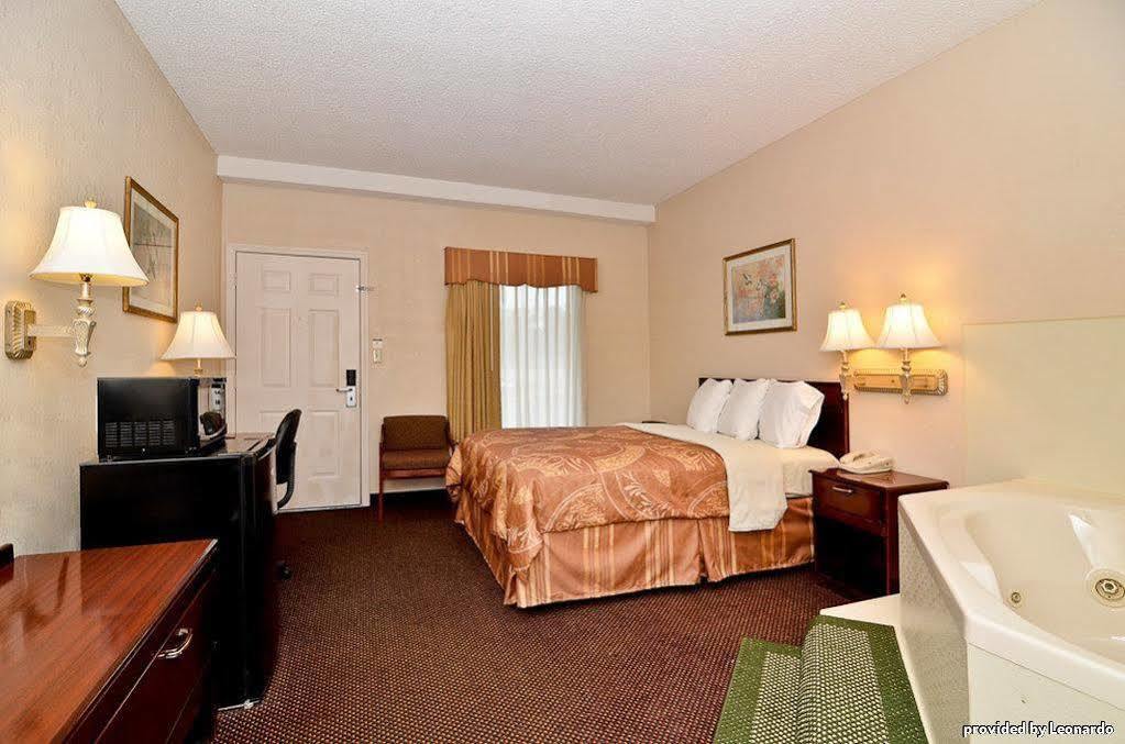 The Inn At Tree City, BW Signature Collection McMinnville Værelse billede